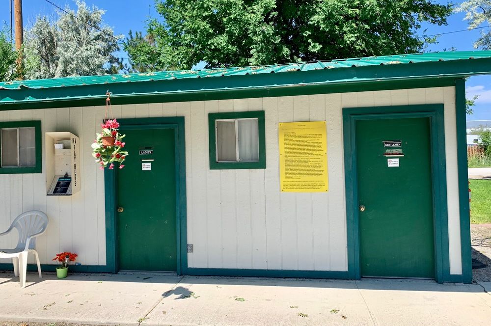 Tahoe Acres: 704 N Front St, Townsend, MT 59644